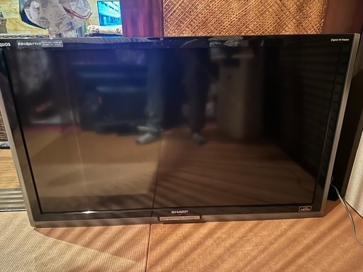 シャープ 46型液晶テレビ AQUOS