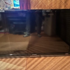 シャープ 46型液晶テレビ AQUOS 