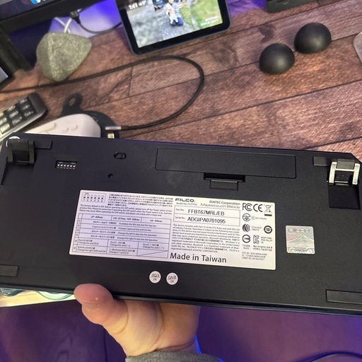 FILCOキーボードBluetoothフルカスタム電池式
　レア品