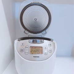 TOSHIBA RC-10MSH 炊飯器の画像