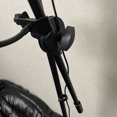 高品質な収録環境を実現する多機能マイクスタンド/ライト/スマホホルダーセットの画像