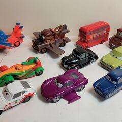トミカディズニーカーズ10台