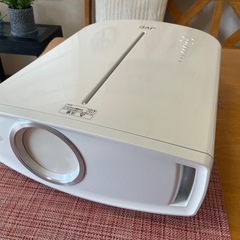 JVC DLA-HD550-W【訳あり】