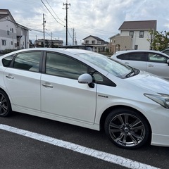 プリウス30 S Led エディション　ハイブリットバッテリー交換 ずみの画像