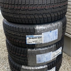 【新品未使用】スタッドレス225/65R17 TOYO TIRE...