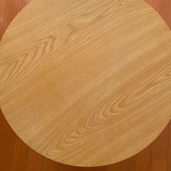 サイドテーブルの画像