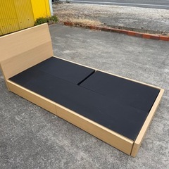 ベッド🛏️ シングルベッド