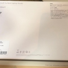 Microsoft surface laptop studio 空箱の画像