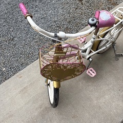 【値下げ】幼児用補助輪付き自転車の画像