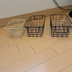 アイアン製カゴの画像