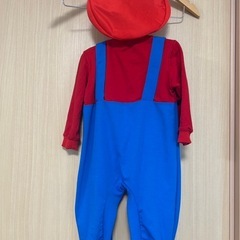 マリオ風ロンパース(サイズ　80〜90cm相当 )の画像