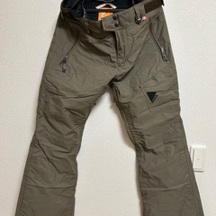 AIR TO GROUND ASEVEN スノボーウェアの画像