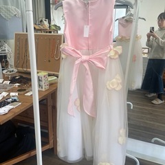 子供用パーティドレスの画像