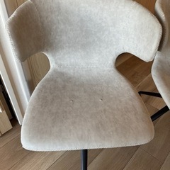 回転式ダイニングチェア グレーの画像