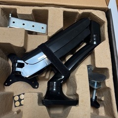 セット【未使用ディスプレイアーム】+【中古LG24インチモニター】　の画像