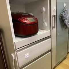 (お譲り先決定
)ニトリ　キッチンボード
