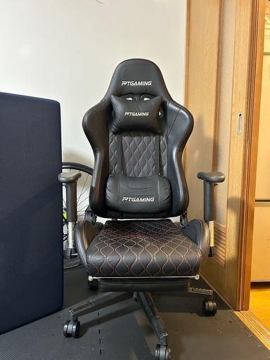 【値下げしました！決まり次第終了！】（RTGAMING）ゲーミングチェアー