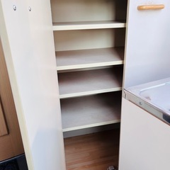収納棚の画像