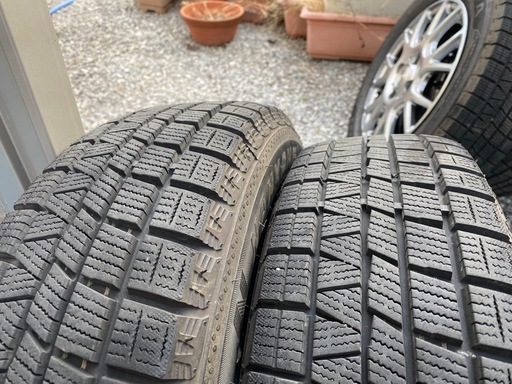 スタッドレスタイヤ、ホイールセット、4本、中古、165/70/R14