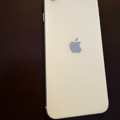 ② iPhoneSE 64GB  (第2世代)  SIMフリー    