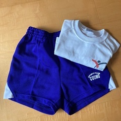 コスモスポーツクラブ　Tシャツ、短パン