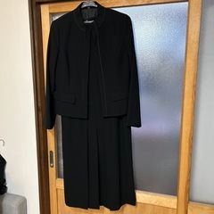 代理投稿　13号セレモニースーツ　喪服　