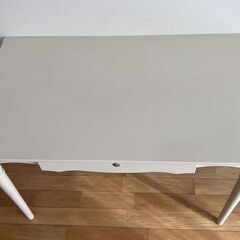 ホワイト　テーブル・机　幅110㎝の画像