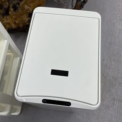 ダストボックス 約40L 自動開閉 センサー付き ゴミ箱 手元センサー 電池カバー欠品 札幌市手稲区の画像