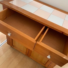 アンティーク
家具 の画像