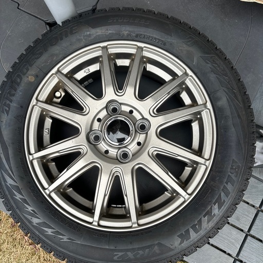 ブリヂストン　ブリザックスタットレスタイヤ　14インチ　4本セット