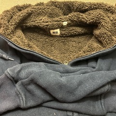 UNIQLOメンズパーカーM