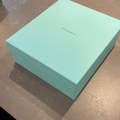ティファニー　空箱

