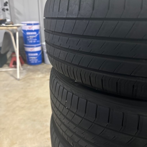 タイヤ付きアルミホイール  215/45R18   