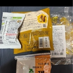 お菓子　食料品　紅茶　まとめ売り　KALDI 輸入菓子の画像