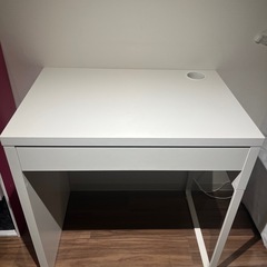 IKEA デスク(椅子付き)