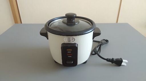 電気炊飯器