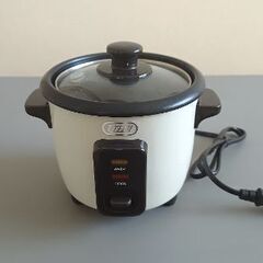 電気炊飯器