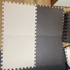 ジョイント式マット　45×45cm 合計22枚
