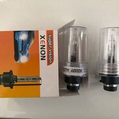 中古　D2R　HIDバルブ(GB3フリードで使用していました）の画像