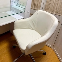 ネイルチェア1脚