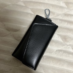 新品♡牛革キーケース