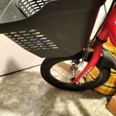 子ども自転車　赤の画像