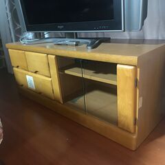 テレビスタンドを寄付する