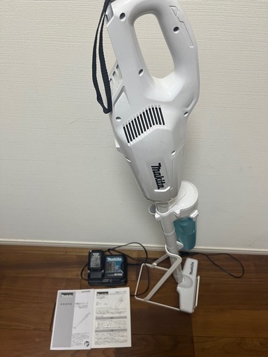 【ジャンク】マキタmakita掃除機  サイクロンアタッチメント付