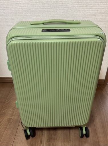 取引中【美品】キャリーケース　スーツケース！　