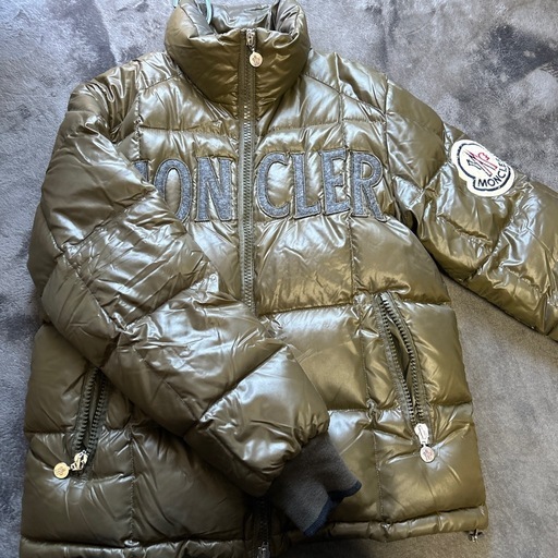 モンクレールダウン正規品
