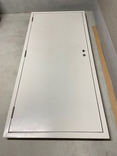 扉　玄関ドア　未使用