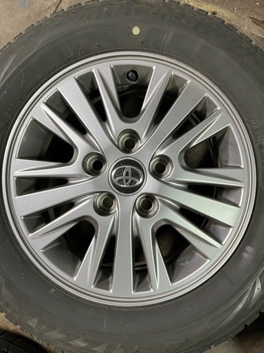 トヨタ純正アルミホイール15インチ6J