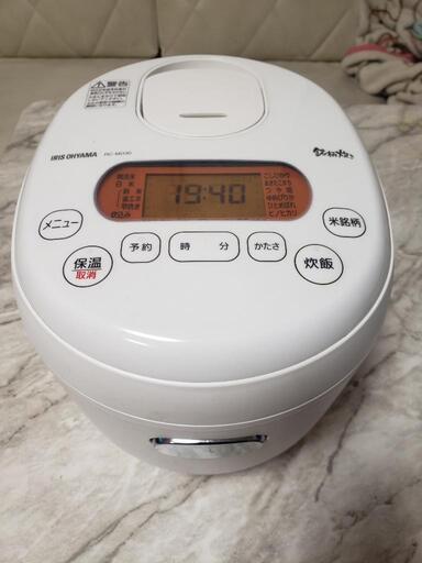 ☆アイリスオーヤマ☆炊飯器☆銘柄炊き☆３合炊き☆２０２１年製☆