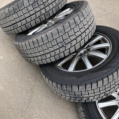 スタッドレスバリ山215/60/16の画像